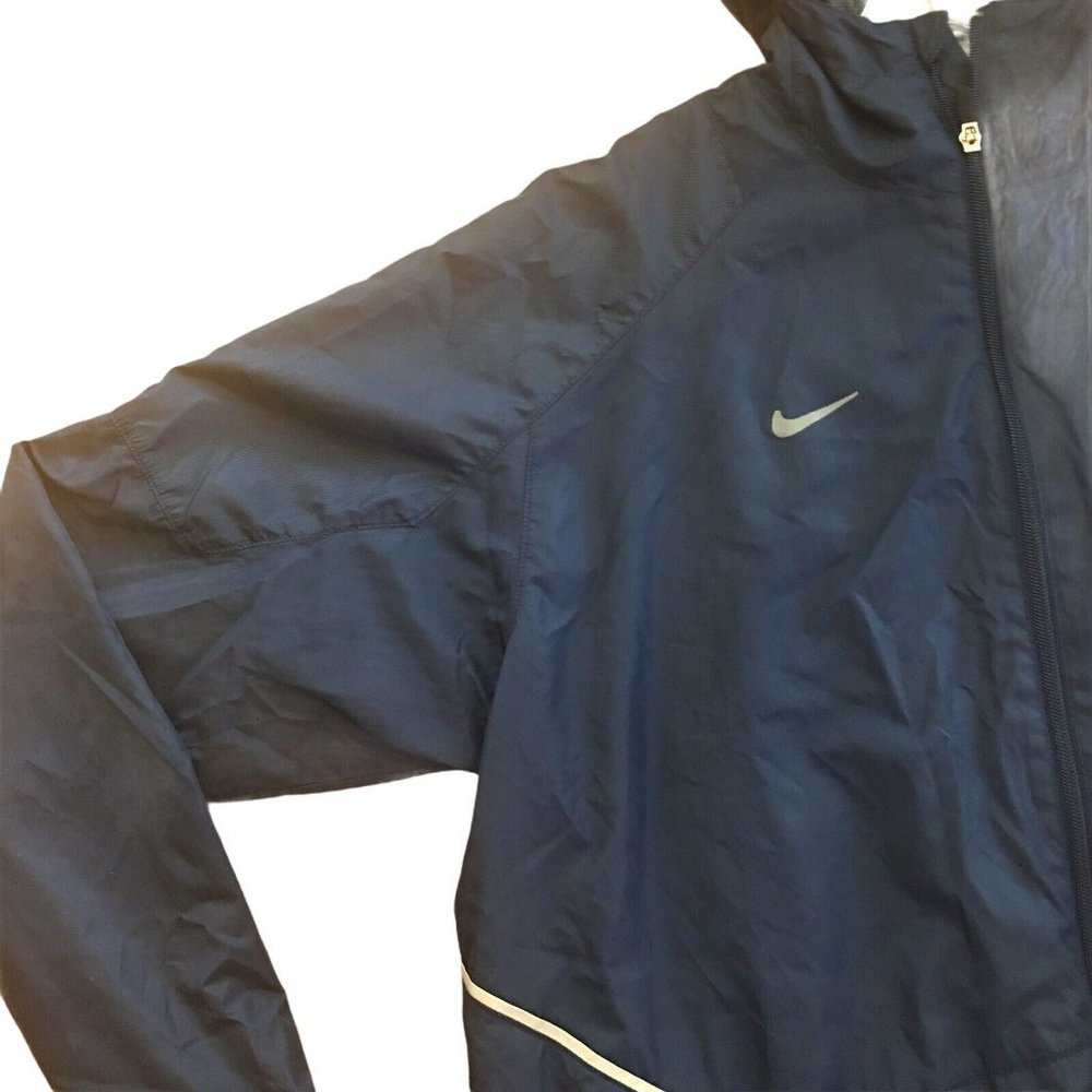 Nike  Navy Blue Storm Fit Lightweight Jacket - Picture 6 of 11